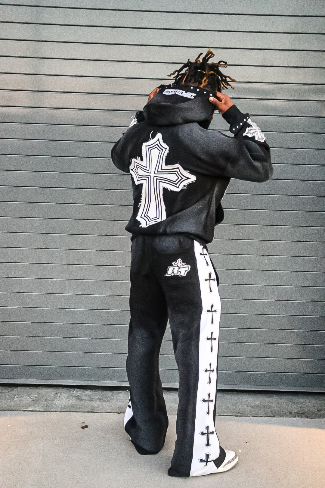 FULL ZIP UP
